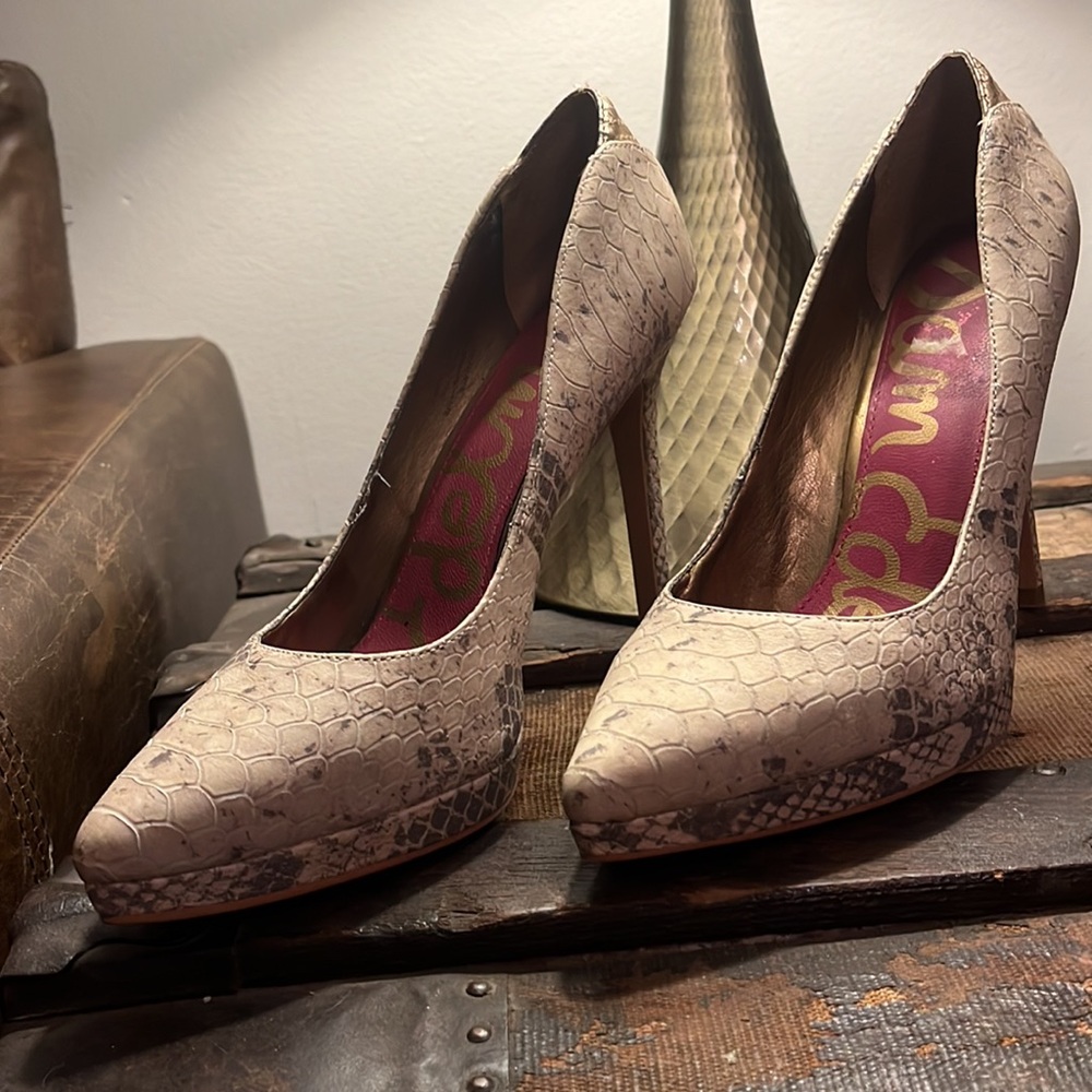 SAM EDELMAN snake 7.5 pumps - Picture 2 of 7